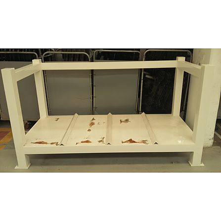 Hack reforçado para armazenamento de ferramental